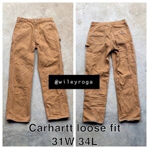 Vintage Carhartt loose/baggy fit carpenter pants.